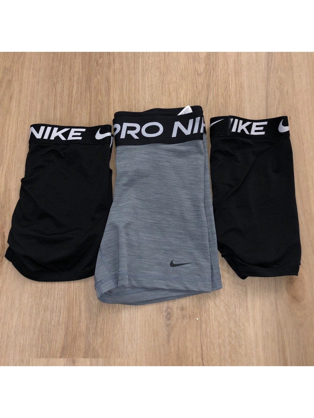 NIKE PRO DRI FIT COMPRESSION SHORTS LOT 3 PAIRS GRAY BLACK GIRLS MEDIUM 10-12